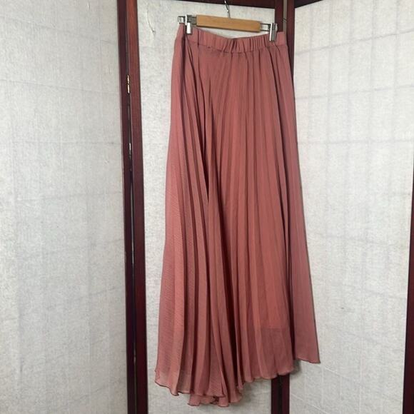 ZARA PLEATED‎ MINI SKIRT SIZE S - Picture 3 of 7